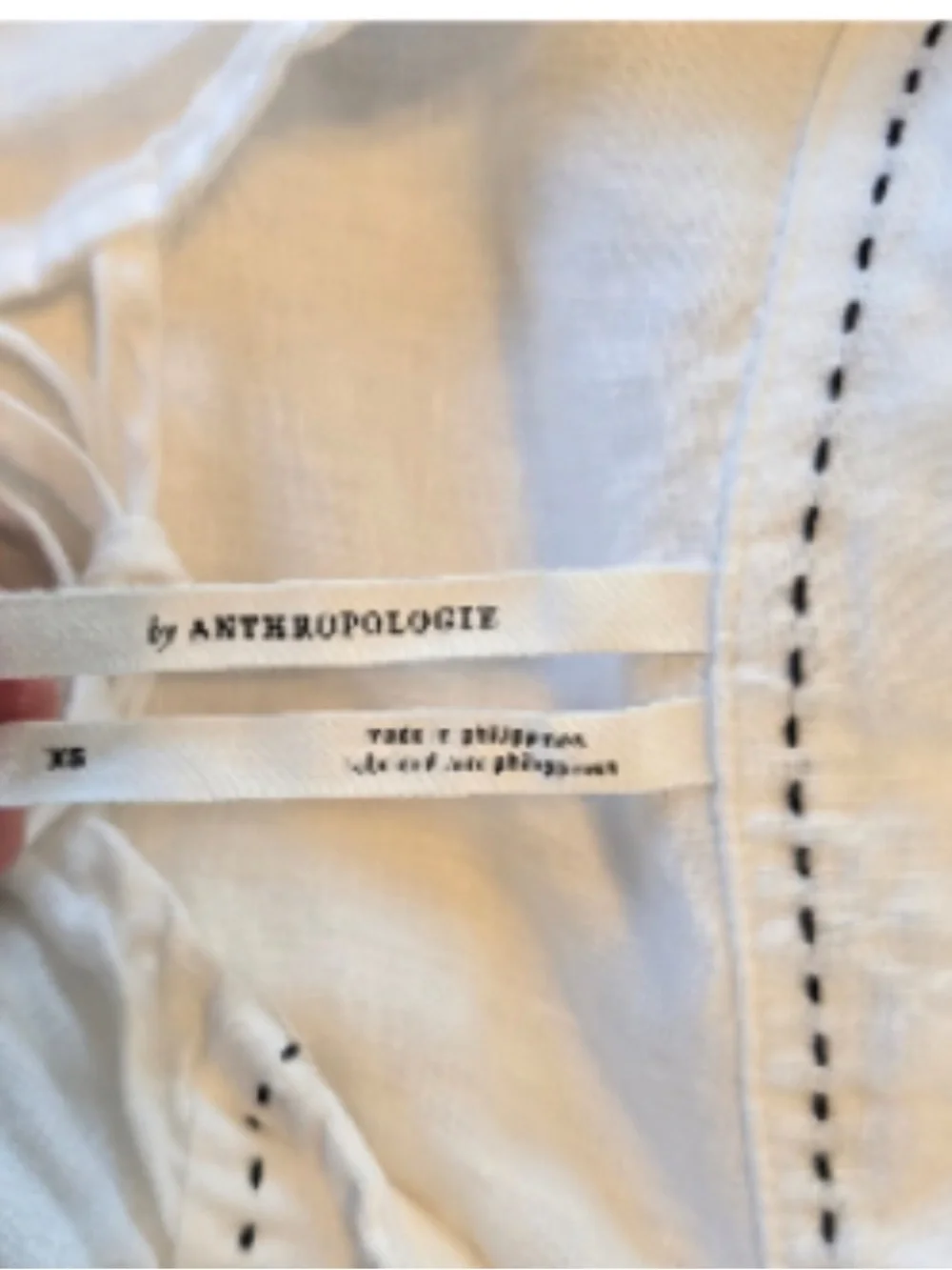 Anthropologie White V-Neck linen Collar Blouse